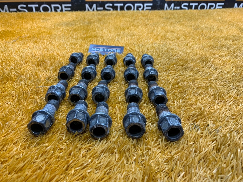 болт колесный, 1400 рублей, Красноярск