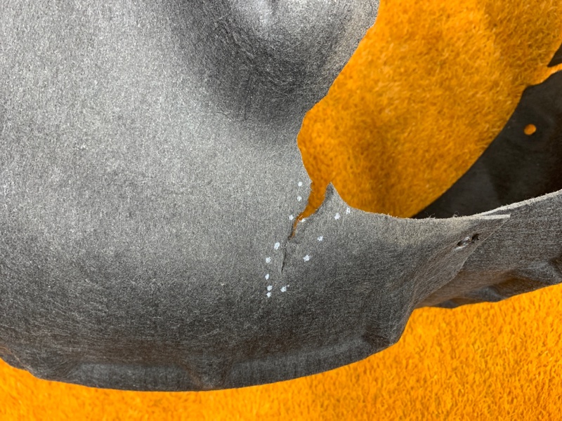 подкрылок, 900 рублей, Красноярск