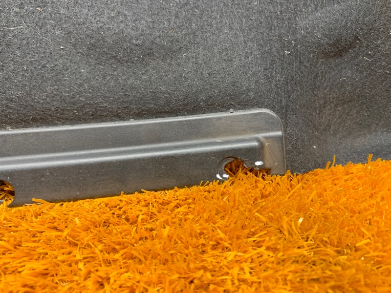 подкрылок, 1000 рублей, Красноярск