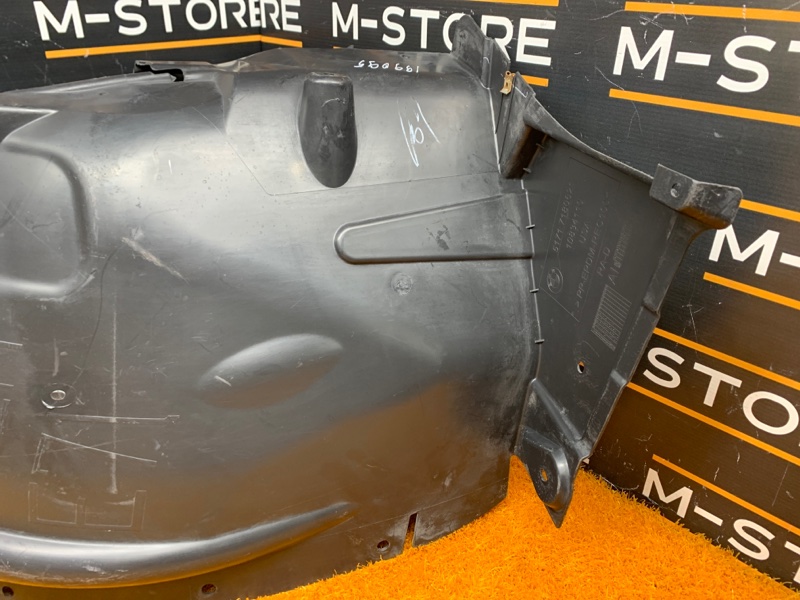 подкрылок, 1200 рублей, Красноярск