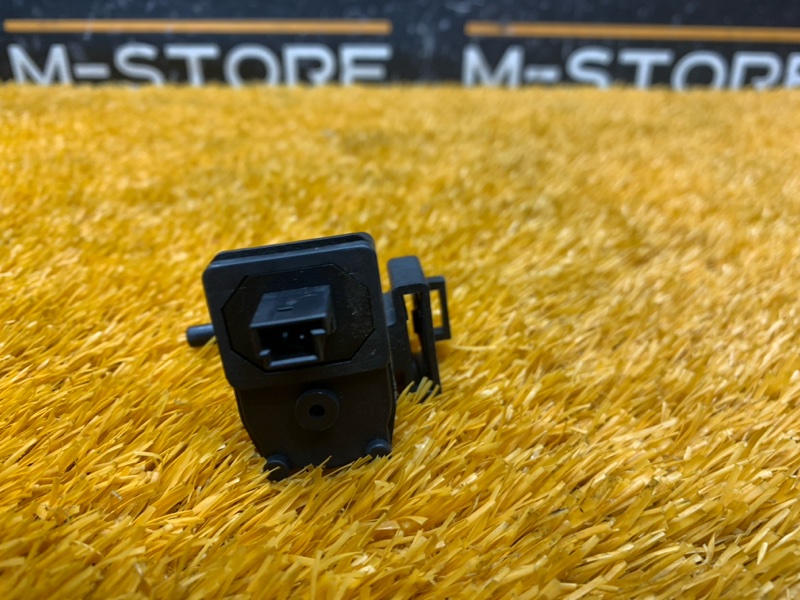 Клапан вакуумный, 300 рублей, Красноярск