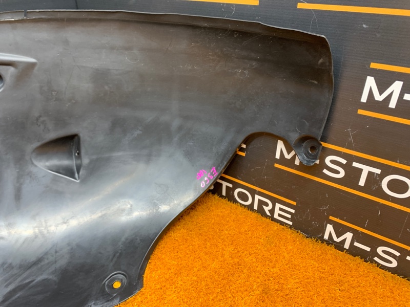 подкрылок, 600 рублей, Красноярск