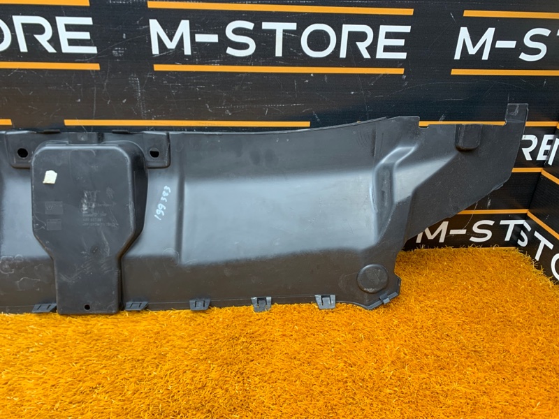 Накладка замка капота, 2000 рублей, Красноярск