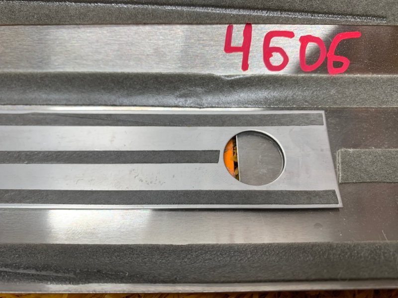 Накладка на порог салона, 350 рублей, Красноярск