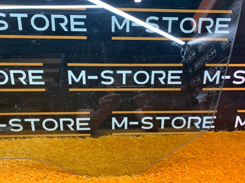 Стекло боковое, 500 рублей, Красноярск