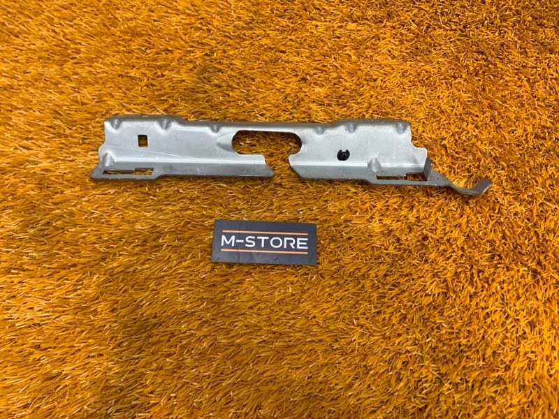 Кронштейн накладки, 350 рублей, Красноярск