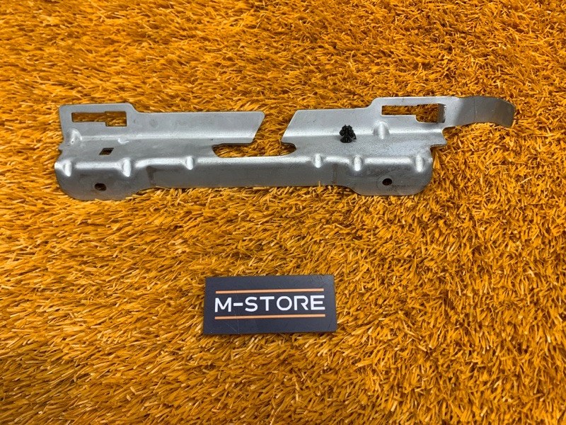 Кронштейн накладки, 350 рублей, Красноярск