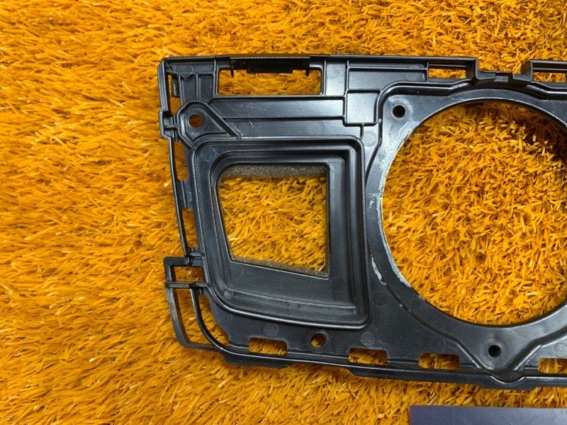 кронштейн, 350 рублей, Красноярск