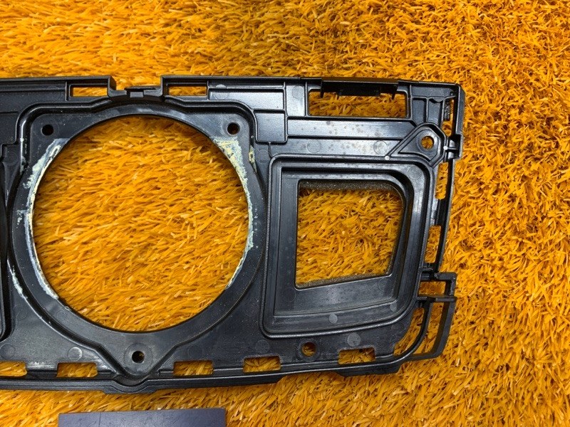 кронштейн, 350 рублей, Красноярск