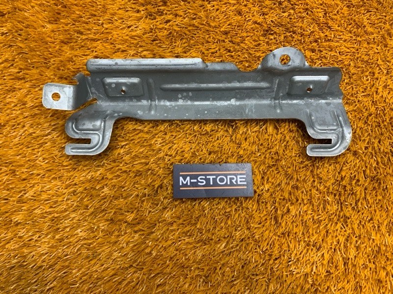 кронштейн потолочной ручки, 250 рублей, Красноярск