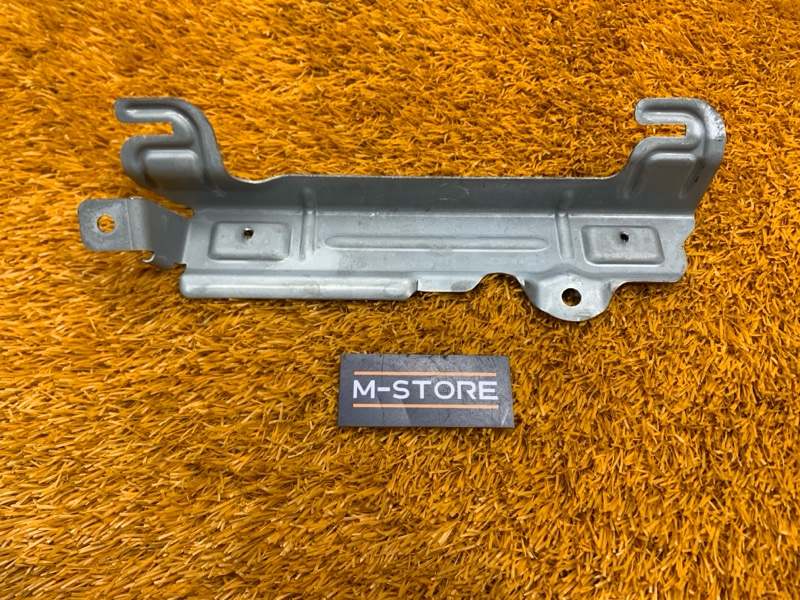 кронштейн потолочной ручки, 250 рублей, Красноярск