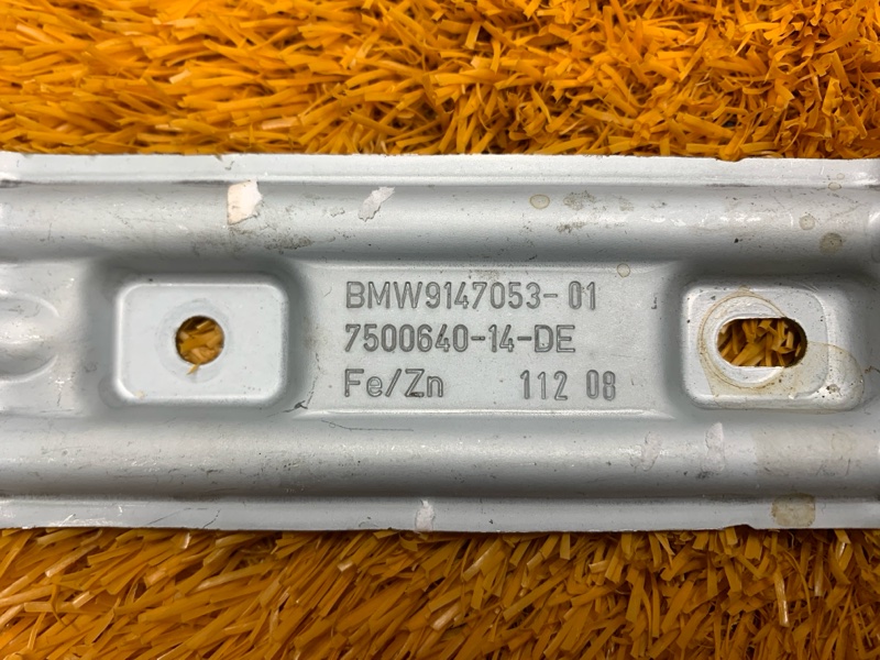 кронштейн центральной консоли, 300 рублей, Красноярск