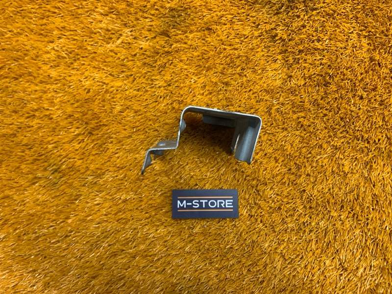 кронштейн панели, 300 рублей, Красноярск