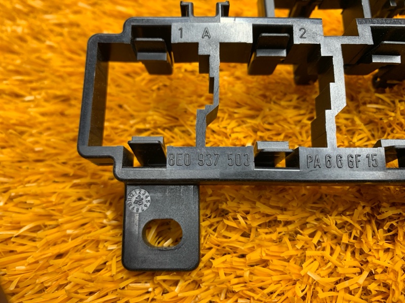 Кронштейн блока реле, 300 рублей, Красноярск