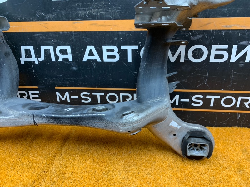 Балка поперечная (подрамник), 1690 рублей, Красноярск