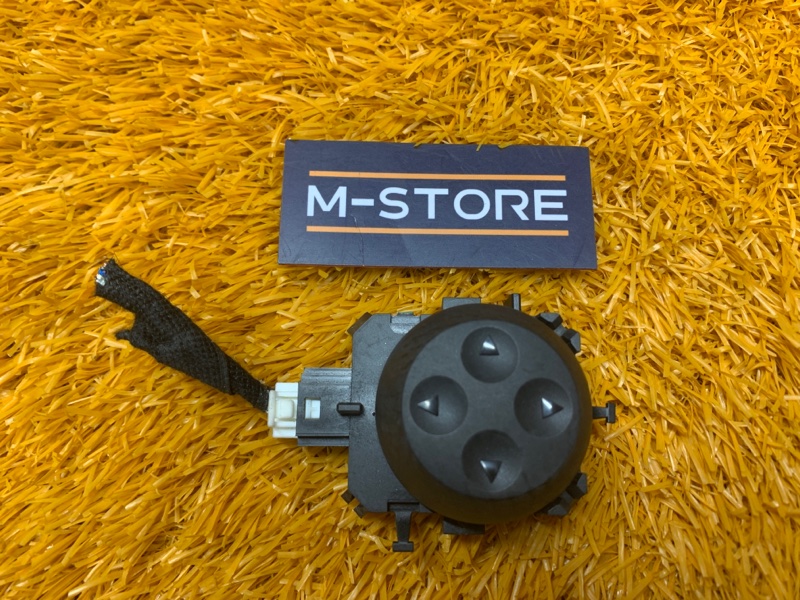 кнопка регулировки сиденья, 700 рублей, Красноярск