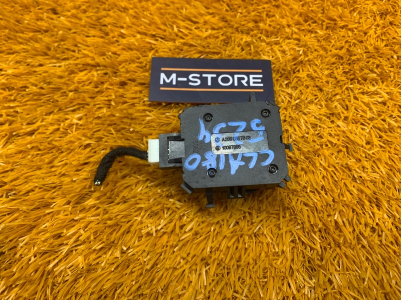 кнопка регулировки сиденья, 700 рублей, Красноярск