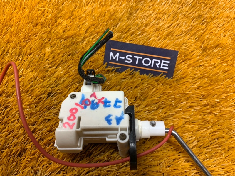 Замок лючка бензобака, 760 рублей, Красноярск