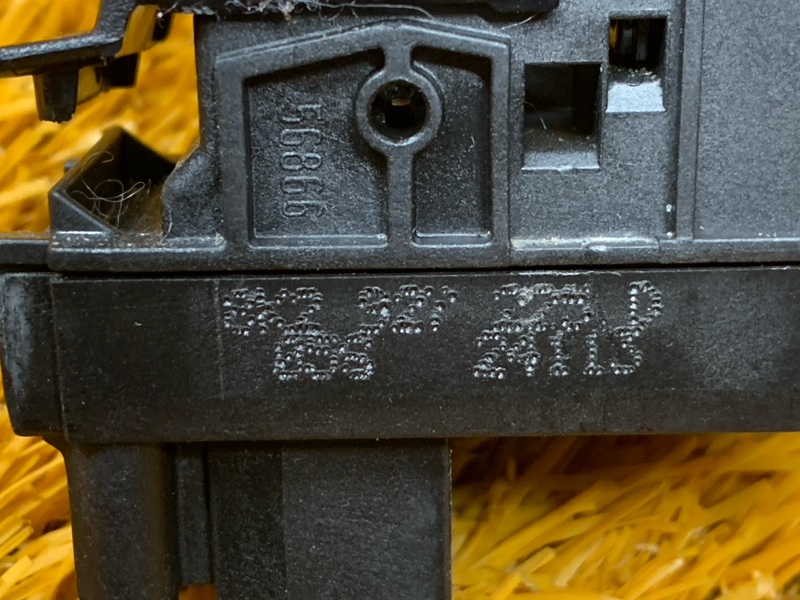 Кнопка стояночного тормоза, 500 рублей, Красноярск