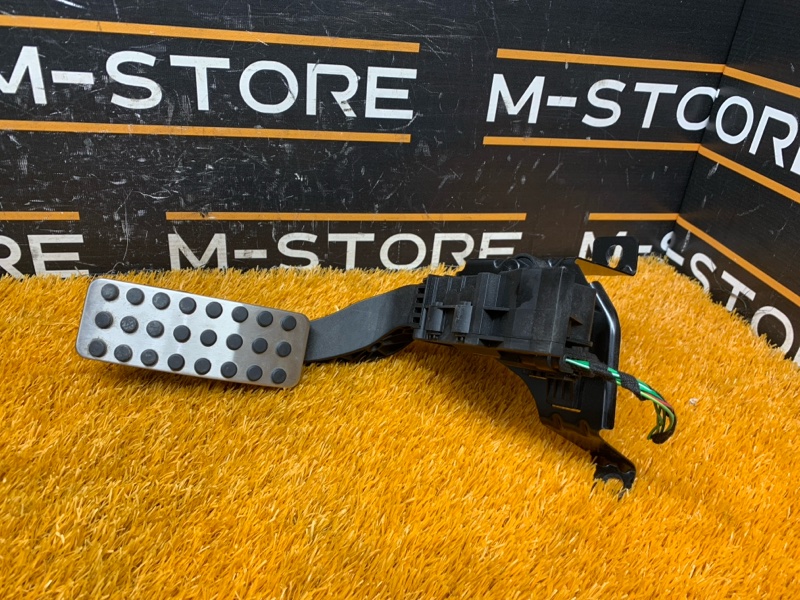 педаль газа, 1420 рублей, Красноярск