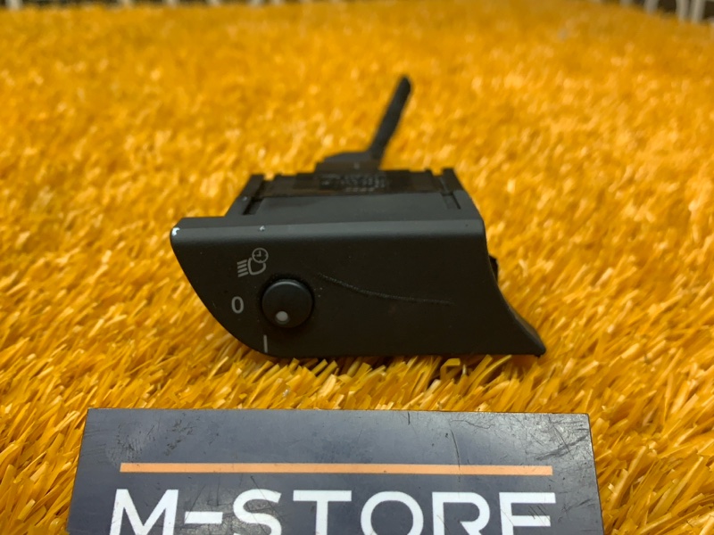 Кнопка корректора фар, 200 рублей, Красноярск