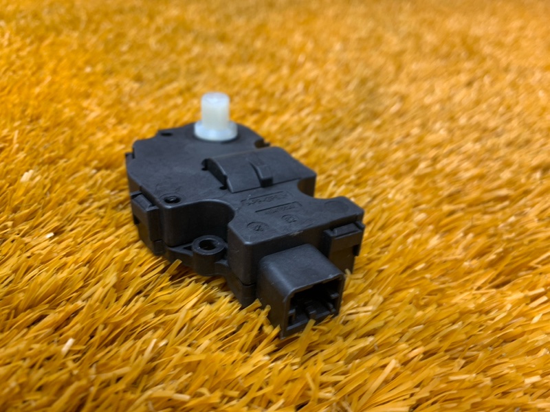 привод заслонки отопителя, 100 рублей, Красноярск