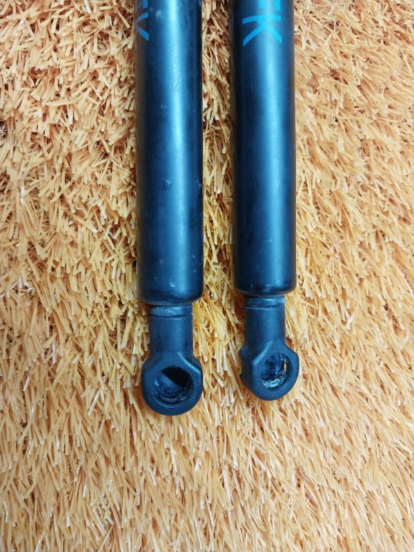 амортизатор капота, 1120 рублей, Красноярск