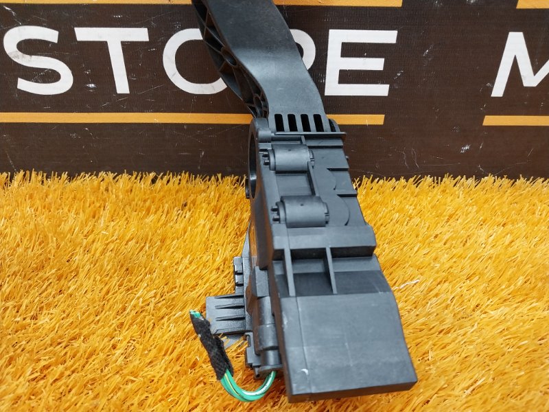 педаль газа, 1420 рублей, Красноярск