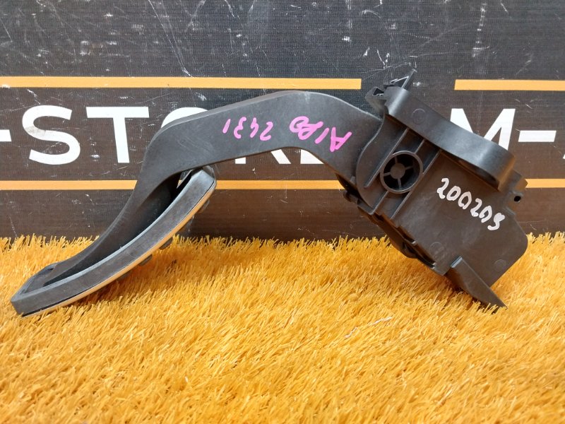 педаль газа, 1420 рублей, Красноярск