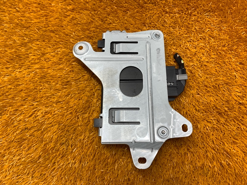 Блок управления радарными датчиками, 1780 рублей, Красноярск