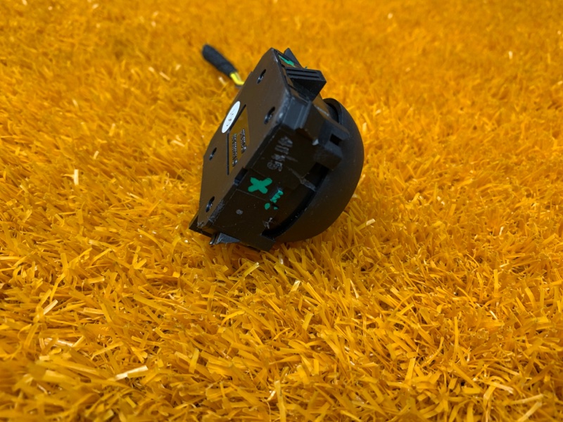 кнопка регулировки сиденья, 600 рублей, Красноярск