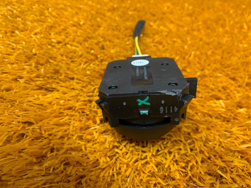 кнопка регулировки сиденья, 500 рублей, Красноярск