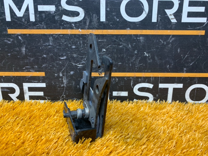 замок капота, 2120 рублей, Красноярск