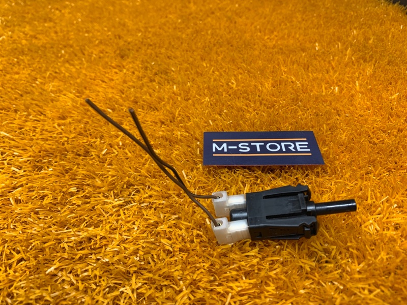 Концевик стояночного тормоза, 200 рублей, Красноярск