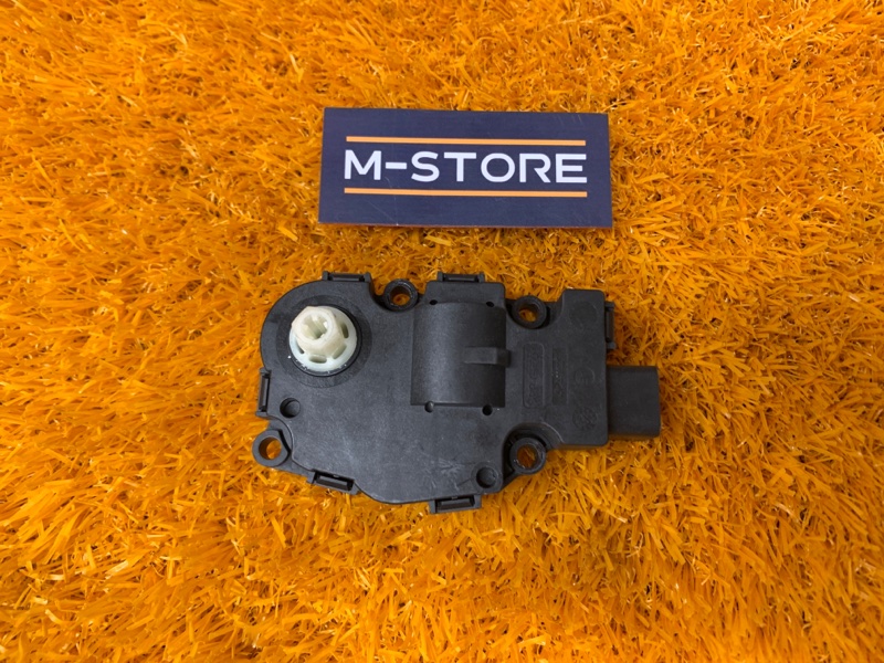 привод заслонки отопителя, 200 рублей, Красноярск