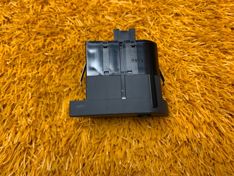 Кнопка корректора фар, 200 рублей, Красноярск