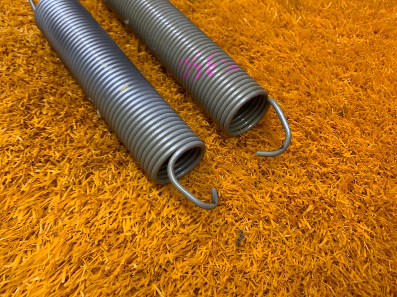 Пружина багажника, 400 рублей, Красноярск