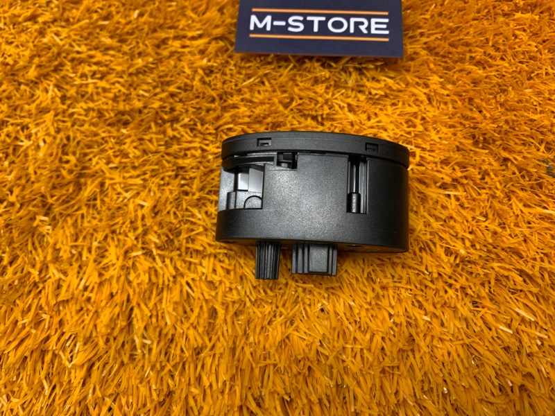 Кнопка открывания багажника, 730 рублей, Красноярск