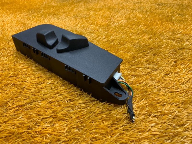 кнопка регулировки сиденья, 1400 рублей, Красноярск