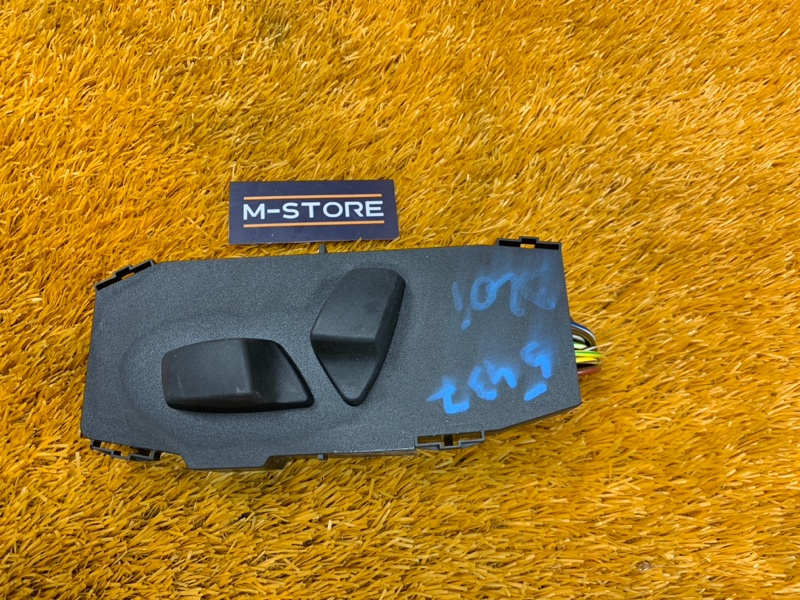 кнопка регулировки сиденья, 1400 рублей, Красноярск