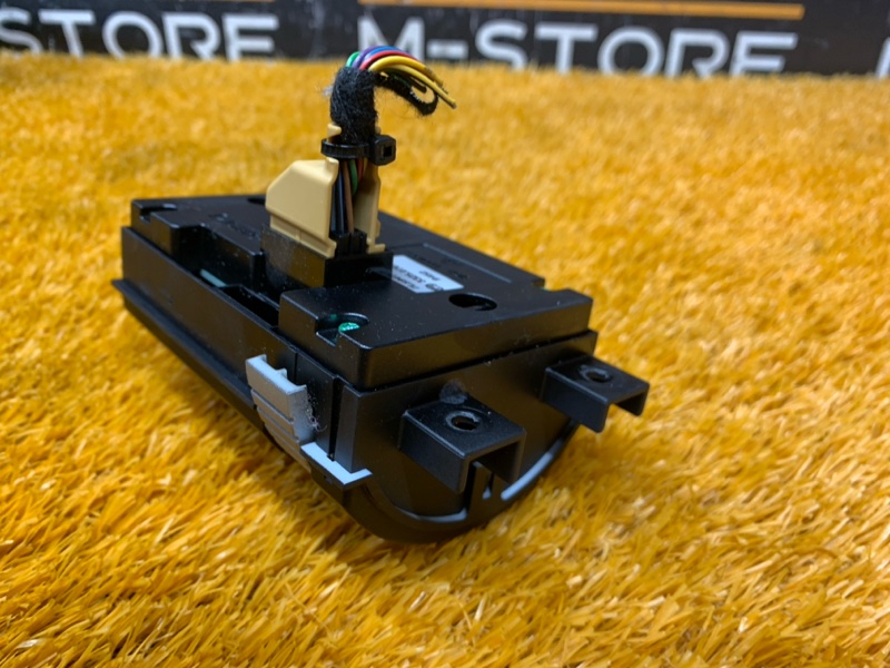 Кнопка управления подвеской, 900 рублей, Красноярск