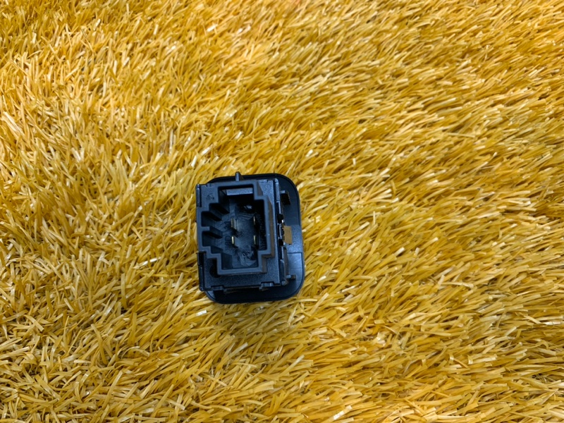 Кнопка освещения панели приборов, 360 рублей, Красноярск