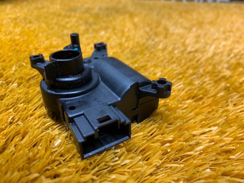 привод заслонки отопителя, 540 рублей, Красноярск