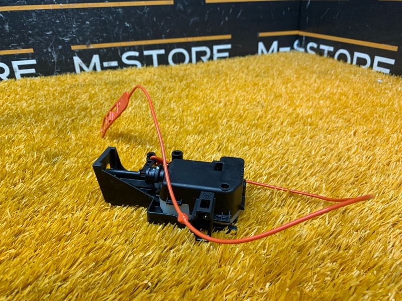 Замок лючка бензобака, 470 рублей, Красноярск