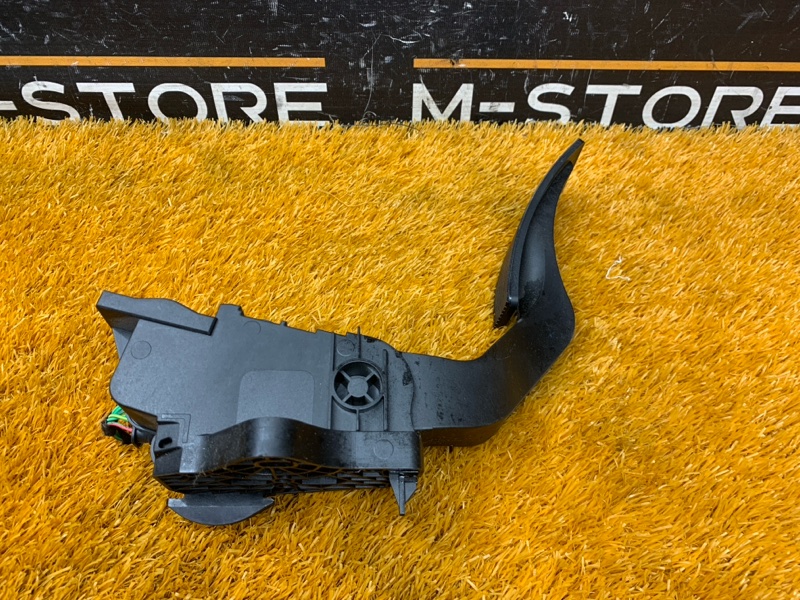 педаль газа, 1420 рублей, Красноярск