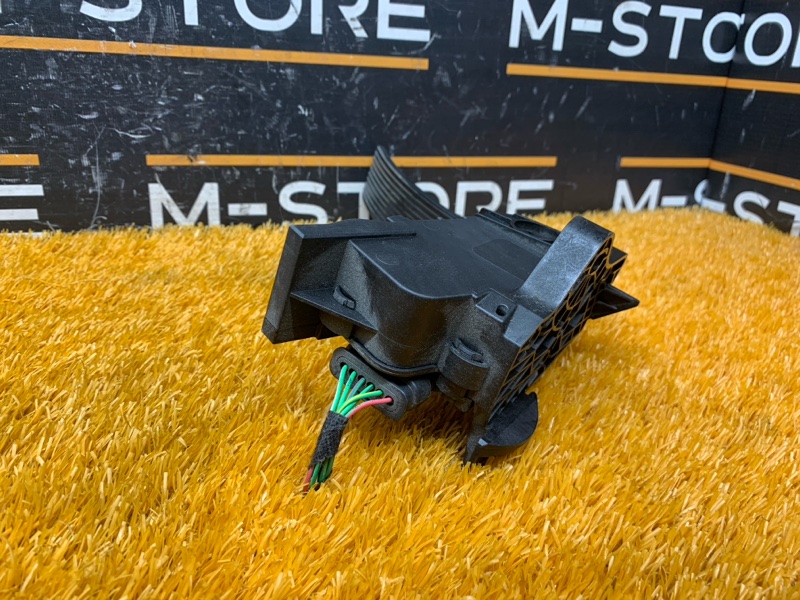 педаль газа, 1420 рублей, Красноярск