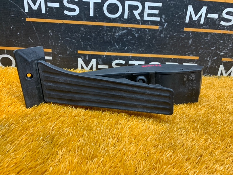 педаль газа, 500 рублей, Красноярск