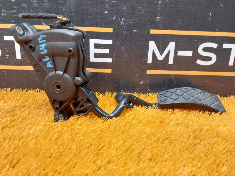 педаль газа, 450 рублей, Красноярск