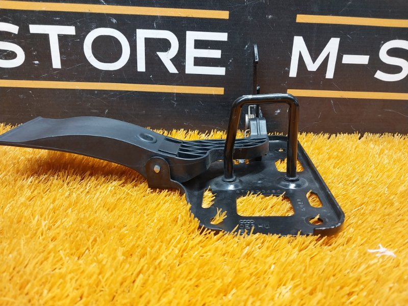 замок капота, 500 рублей, Красноярск