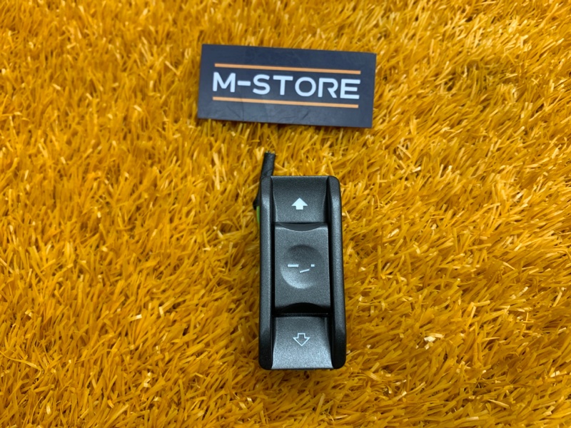 Кнопка люка, 300 рублей, Красноярск